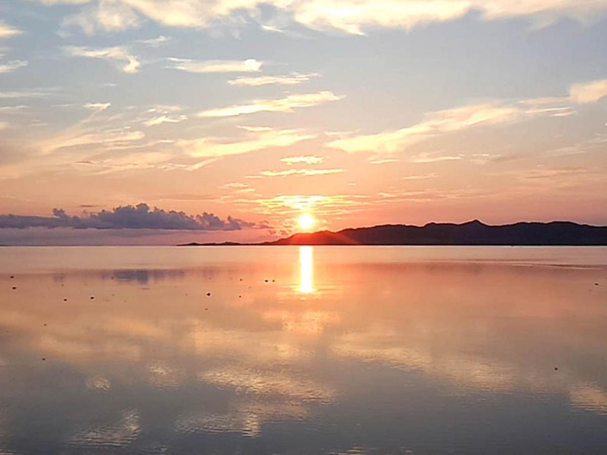 石垣島 一棟貸切りのお宿 ちゅら赤瓦 Ishigaki  Exterior foto
